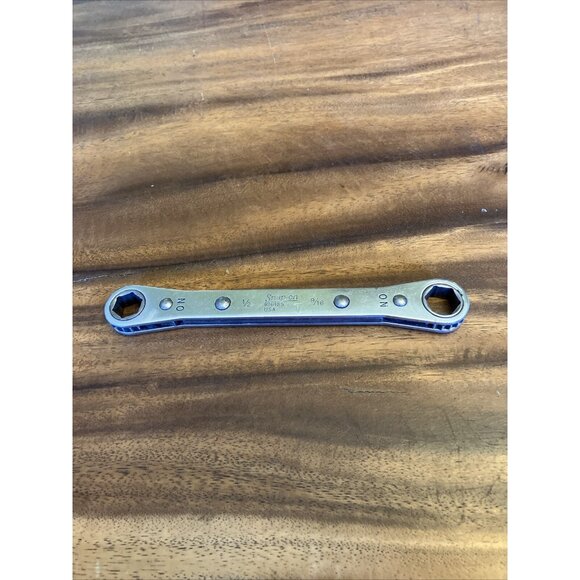 Snap-On R1618S 1/2" & 9/16" Ratcheting Box End Wrench 6-Point - Picture 1 of 10